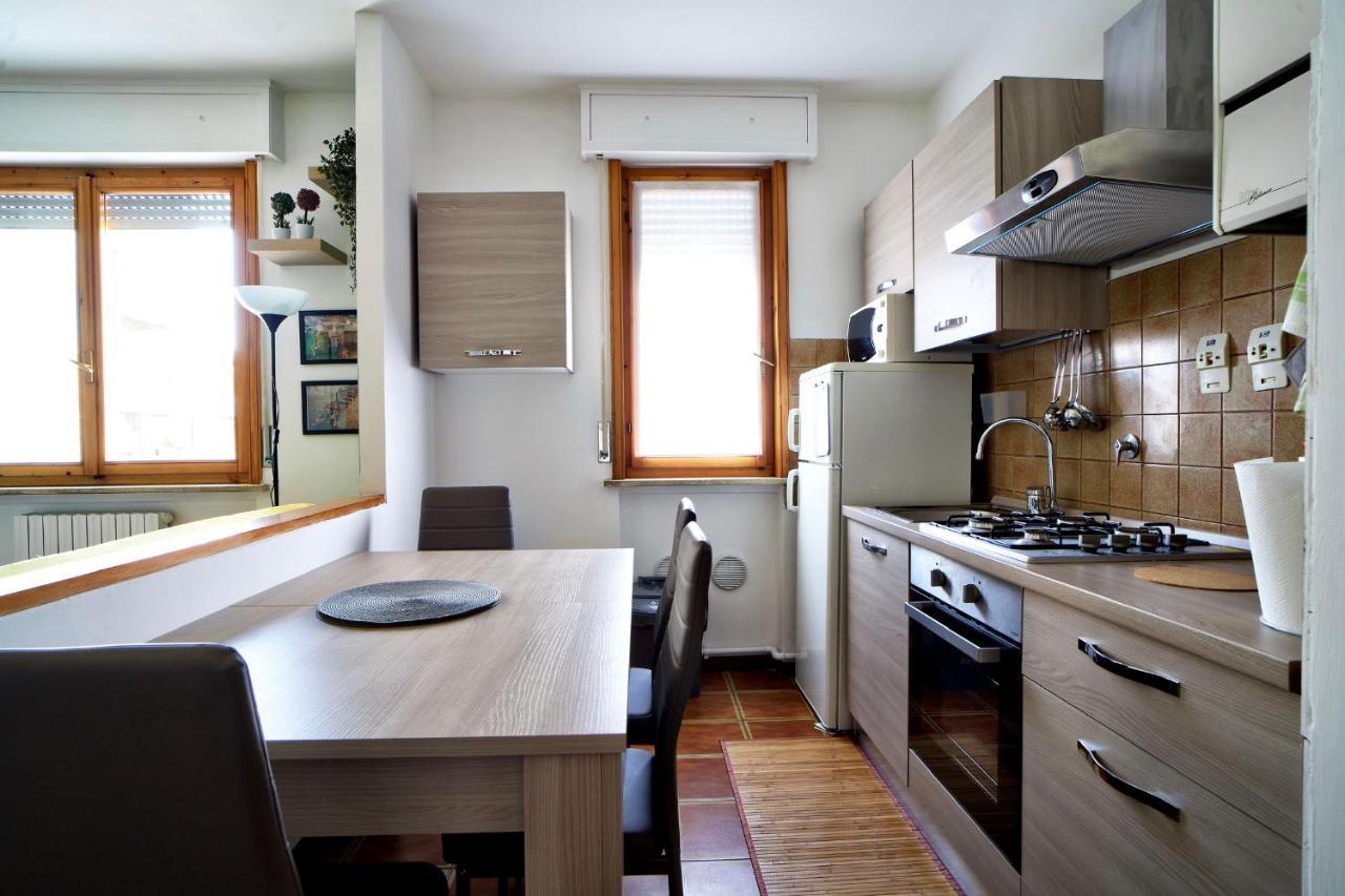 Casa Zoe Apartment Free Parking,Self Check In & Free Wi Fi Parma Ngoại thất bức ảnh