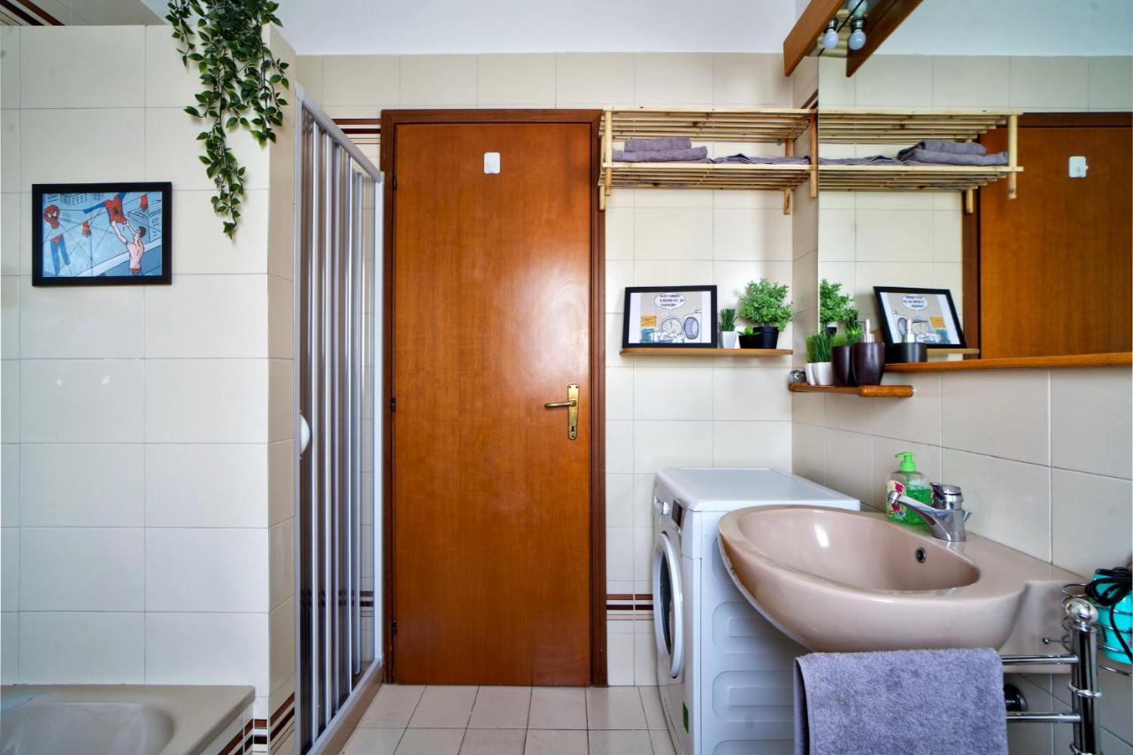 Casa Zoe Apartment Free Parking,Self Check In & Free Wi Fi Parma Ngoại thất bức ảnh
