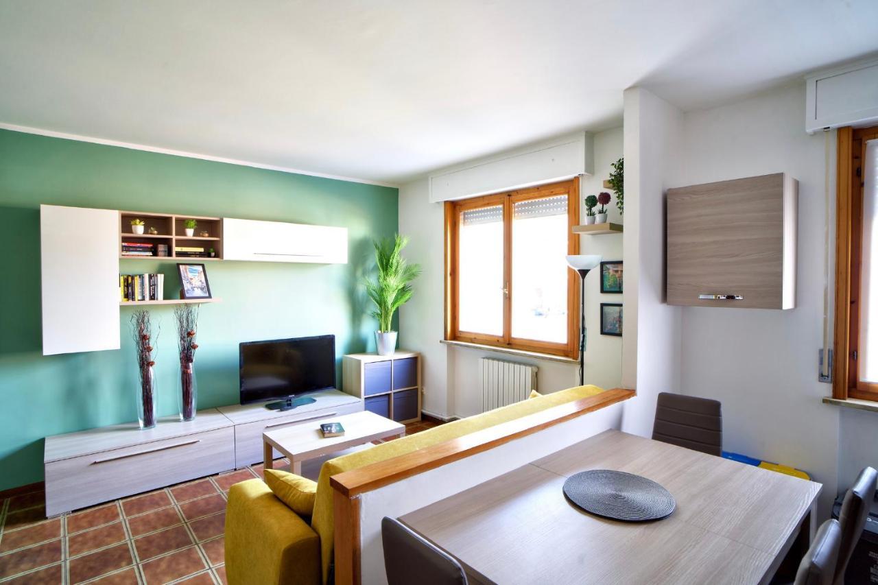 Casa Zoe Apartment Free Parking,Self Check In & Free Wi Fi Parma Ngoại thất bức ảnh
